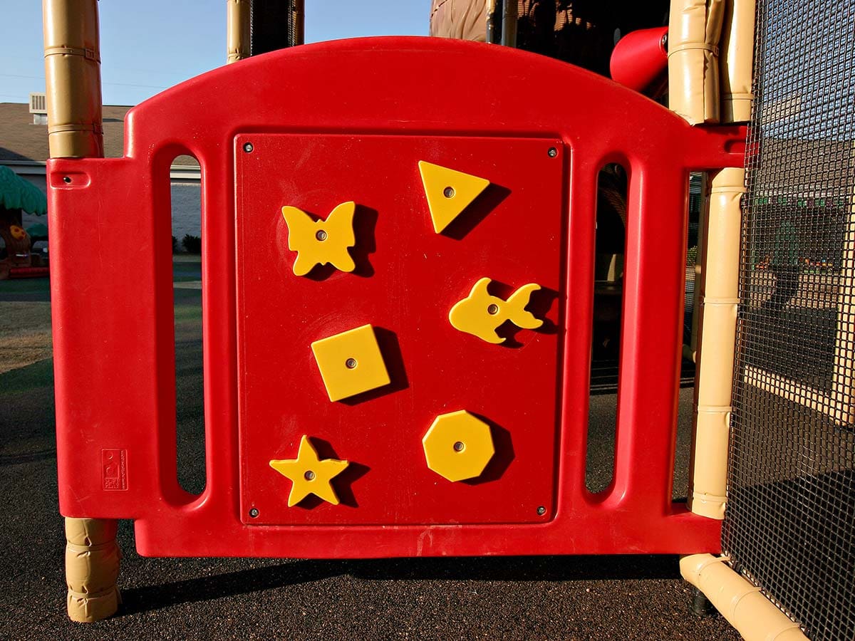 toddler outdoor play fence